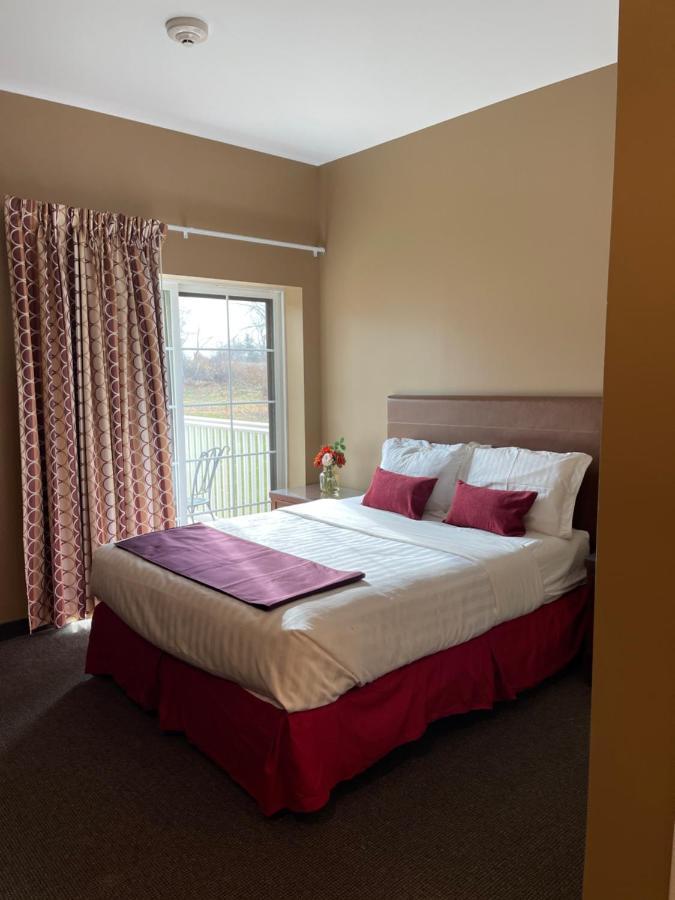 Brinton Suites West Chester Bagian luar foto