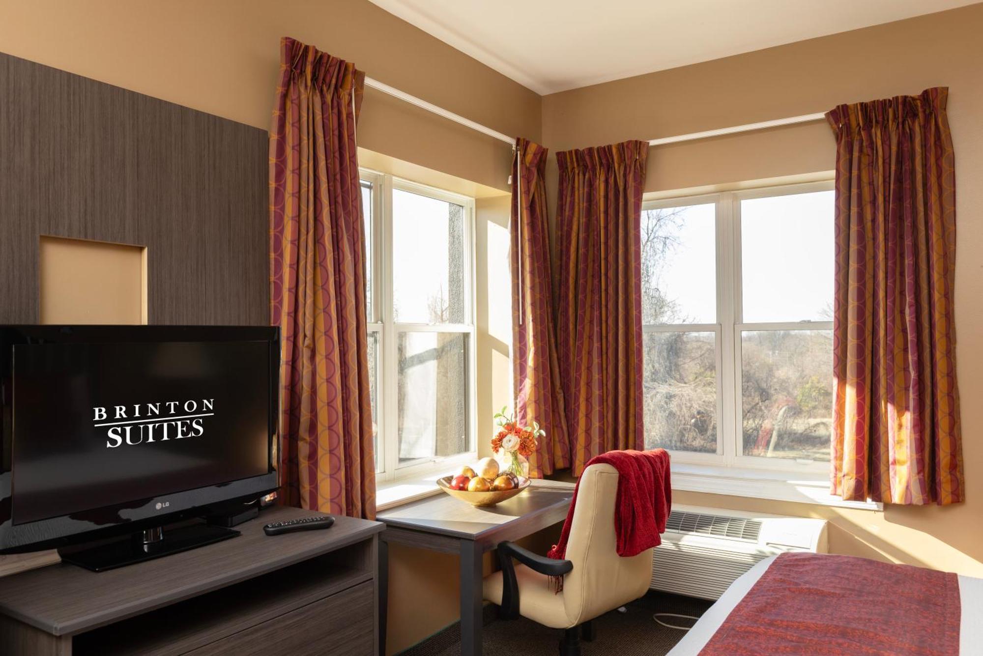 Brinton Suites West Chester Bagian luar foto