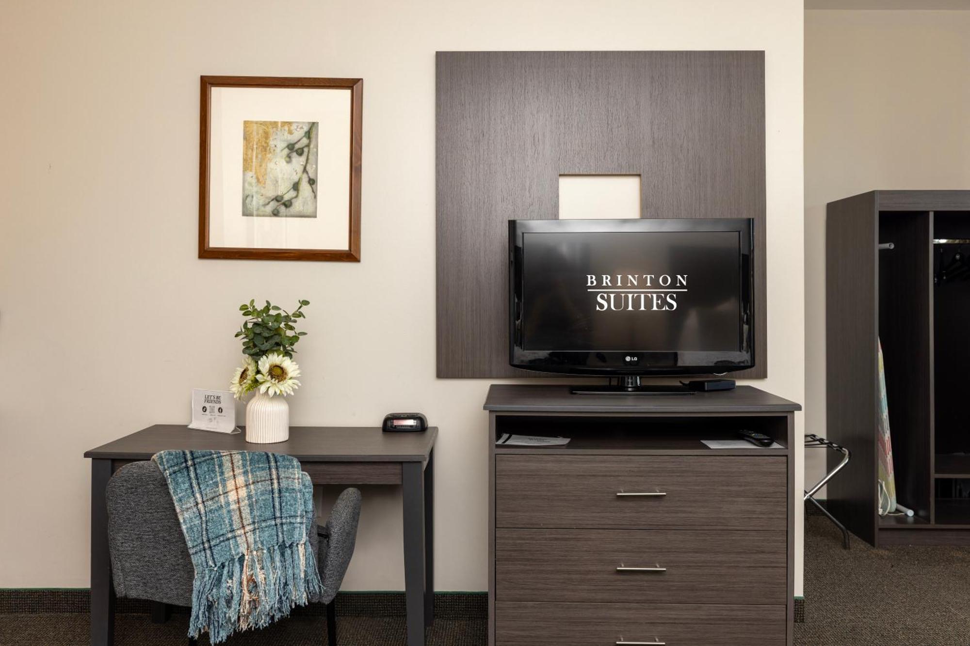 Brinton Suites West Chester Bagian luar foto