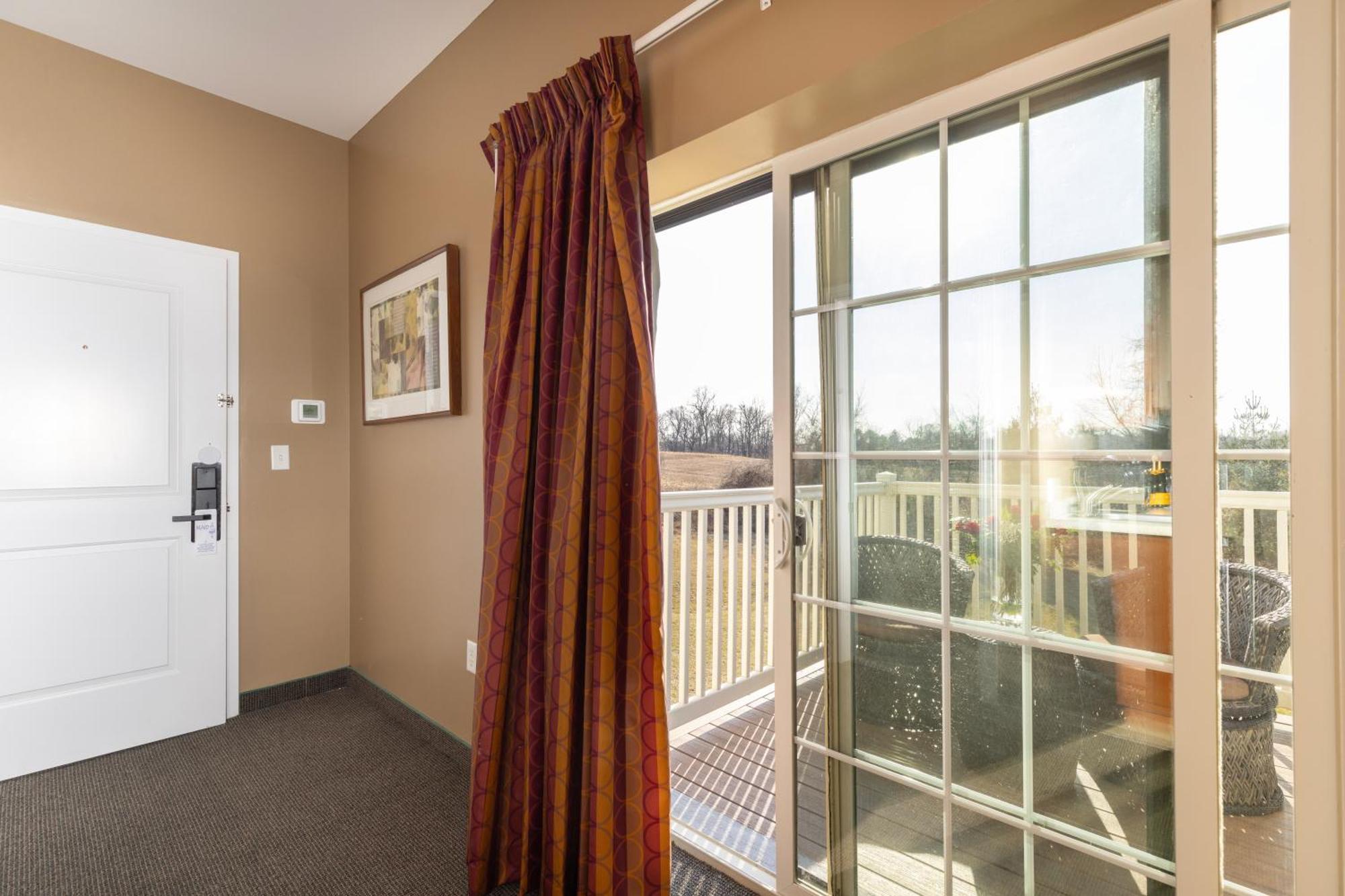 Brinton Suites West Chester Bagian luar foto