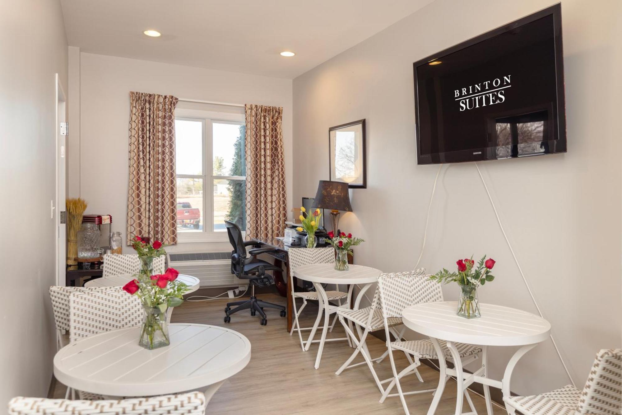 Brinton Suites West Chester Bagian luar foto