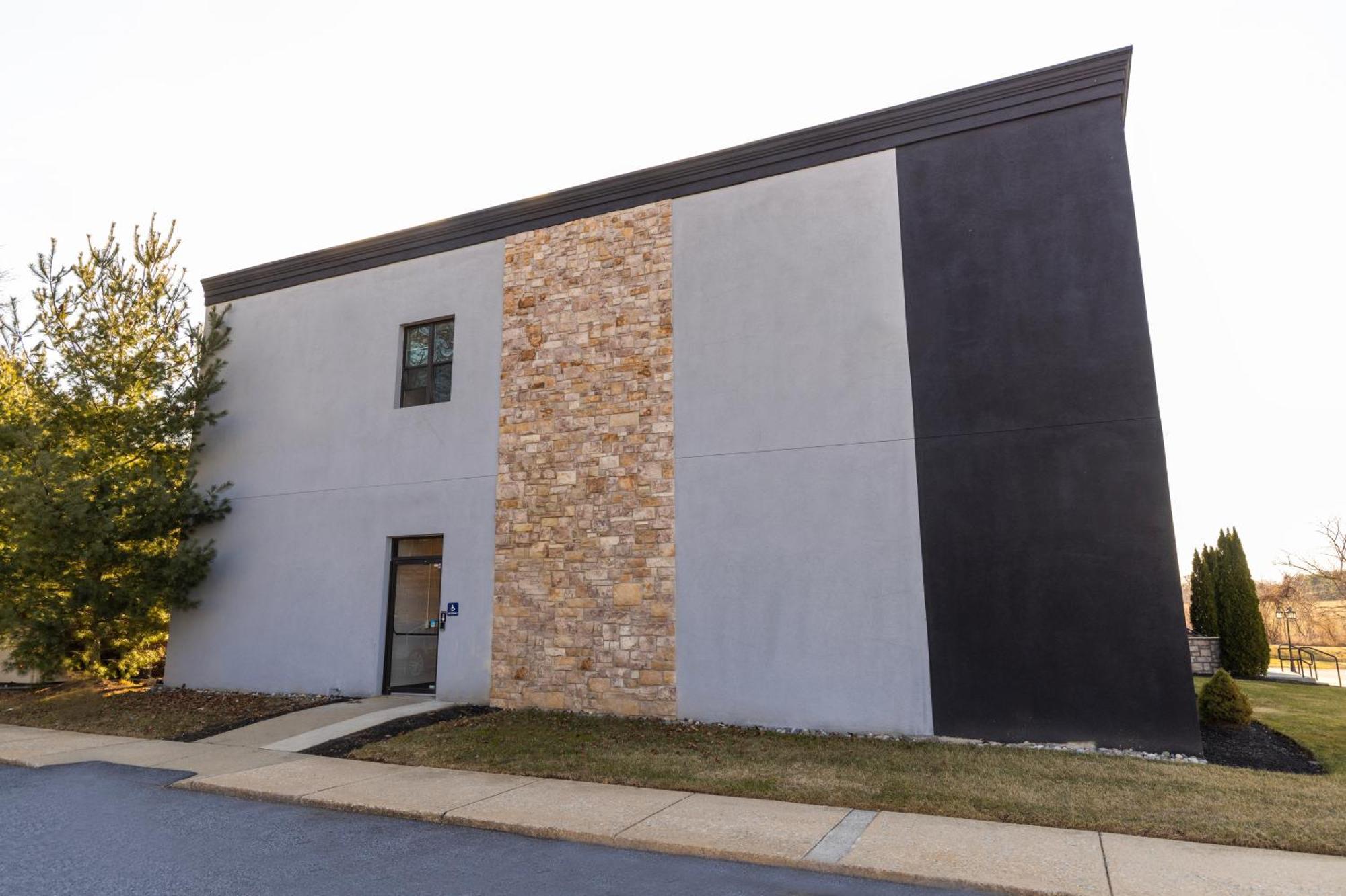 Brinton Suites West Chester Bagian luar foto