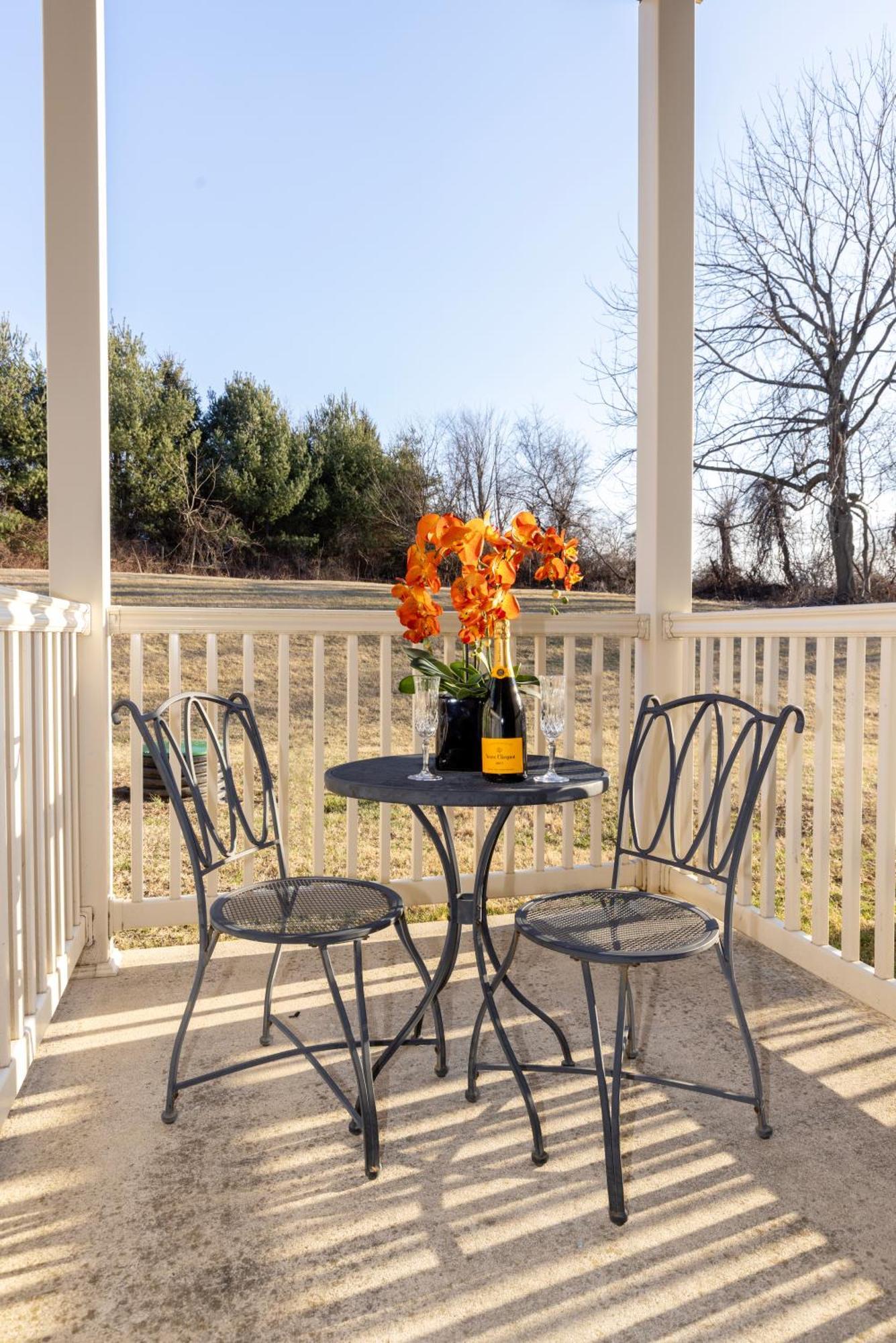 Brinton Suites West Chester Bagian luar foto