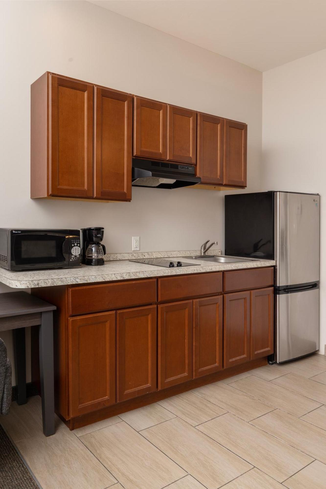 Brinton Suites West Chester Bagian luar foto