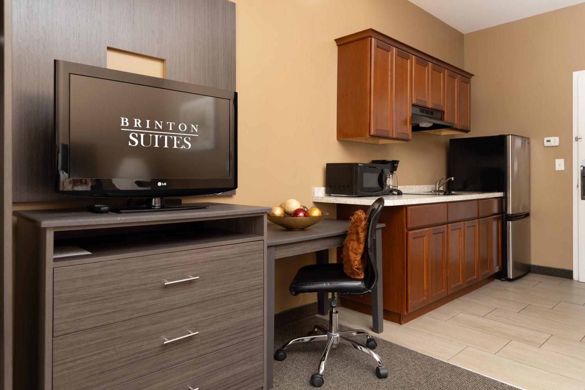 Brinton Suites West Chester Bagian luar foto